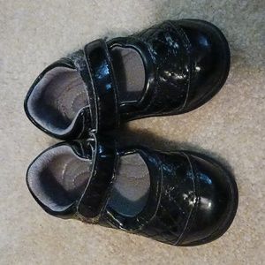 Stride Rite patent leather quilted maryjanes
